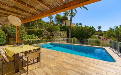 A beautiful villa combining privacy, luxury and comfort.